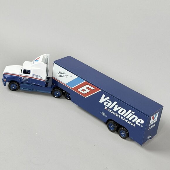 Vintage Nascar Mike Martin Valvoline Roush Racing #6 Semi Truck 1:64 Diecast - Picture 5 of 7